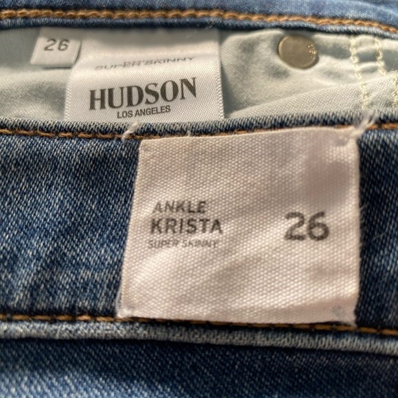 Hudson Krista Super Skinny Medium wash jeans classic 5 pocket wiskering 26
C - Picture 11 of 13